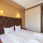 Hotel Complex Katalina 3*
